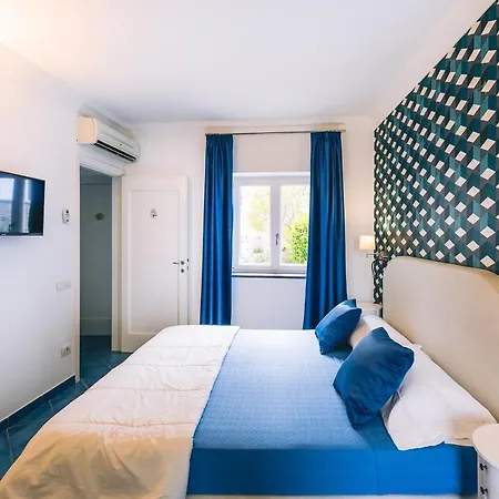 Bed & Breakfast Al Borgo Torello 4*