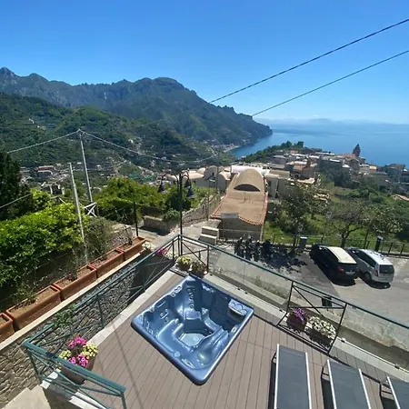 알 보르고 토렐로 4*