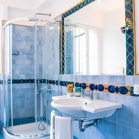 Frühstückspension Al Borgo Torello 3*