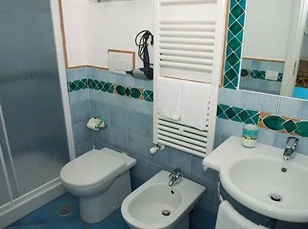 알 보르고 토렐로 라벨로